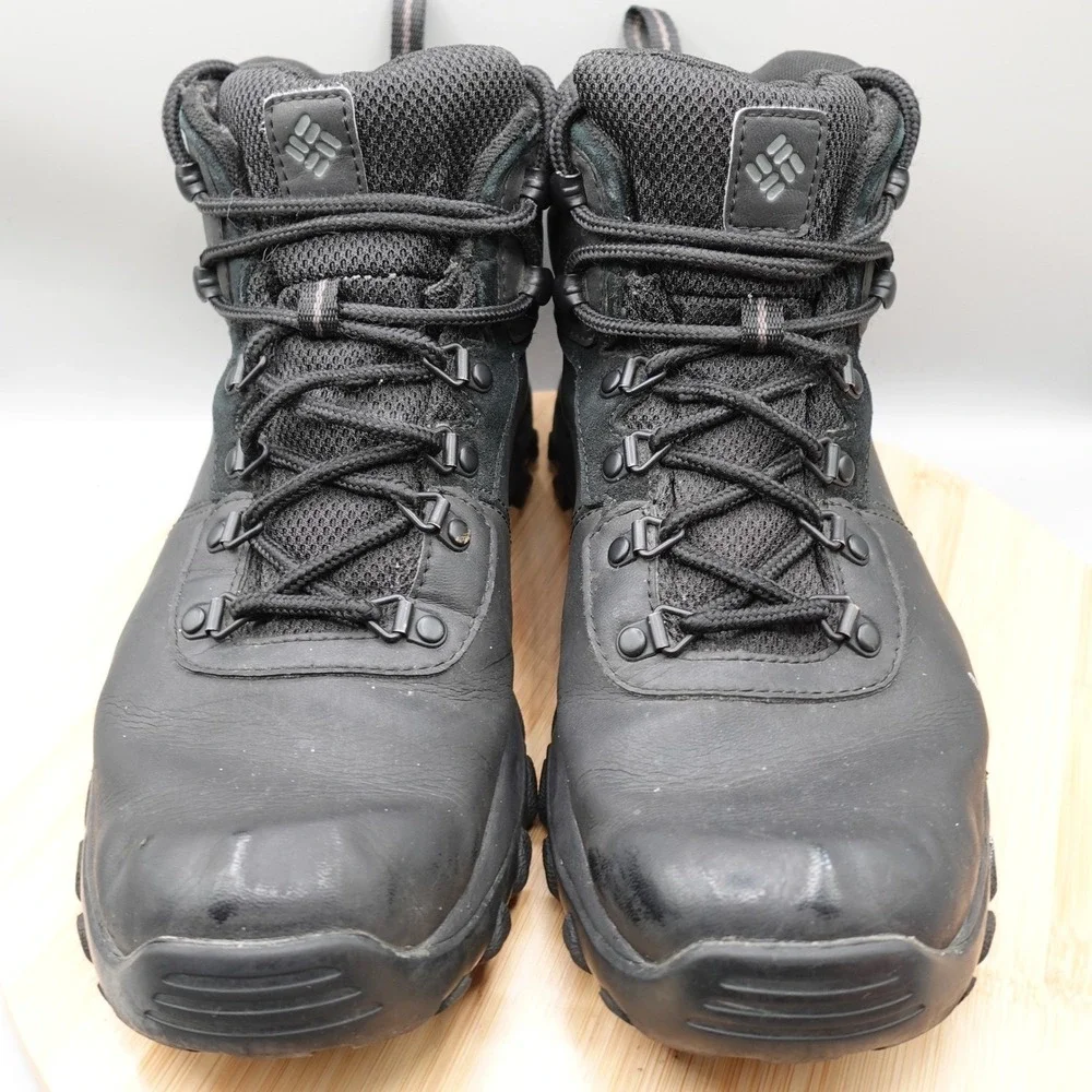Columbia Boots Mens 10.5 Black Leather Hiking Boots Waterproof BM3970-011